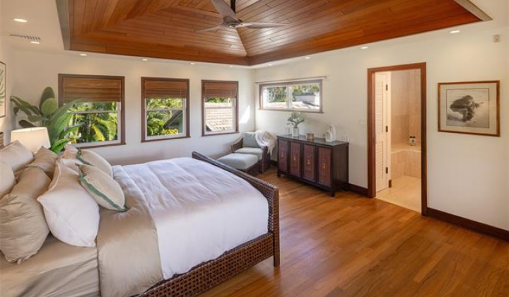 958 Mokulua Drive,Kailua,Hawaii,96734,5 Bedrooms Bedrooms,4 BathroomsBathrooms,Single family,Mokulua,18783367