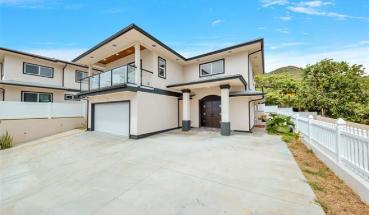 418 halemaumau Street,Honolulu,Hawaii,96821,5 Bedrooms Bedrooms,4 BathroomsBathrooms,Single family,halemaumau,18331103