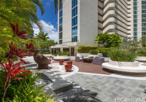 1837 Kalakaua Avenue,Honolulu,Hawaii,96815,2 ベッドルーム ベッドルーム,2 バスルームバスルーム,コンド / タウンハウス,Kalakaua,17,18331336