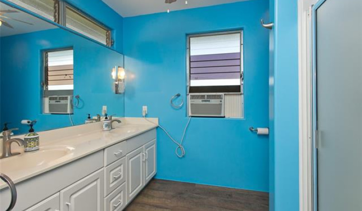 4473 Alakoa Street,Honolulu,Hawaii,96821,6 Bedrooms Bedrooms,3 BathroomsBathrooms,Single family,Alakoa,18331364