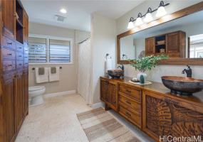 400 Hobron Lane,Honolulu,Hawaii,96815,1 BathroomBathrooms,Condo/Townhouse,Hobron,14,17849244