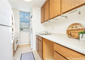 1122 Elm Street,Honolulu,Hawaii,96814,2 ベッドルーム ベッドルーム,1 バスルームバスルーム,コンド / タウンハウス,Elm,8,18783997