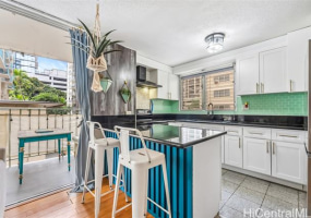 2355 Ala Wai Boulevard,Honolulu,Hawaii,96815,2 ベッドルーム ベッドルーム,2 バスルームバスルーム,コンド / タウンハウス,Ala Wai,2,18332812