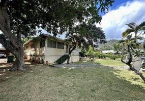 1818 Poki Street,Honolulu,Hawaii,96822,5 Bedrooms Bedrooms,3 BathroomsBathrooms,Single family,Poki,17901675