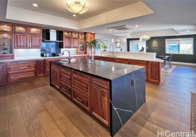 1509 Ualakaa Place,Honolulu,Hawaii,96822,5 ベッドルーム ベッドルーム,5 バスルームバスルーム,一戸建て,Ualakaa,18333504
