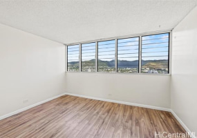 500 大学 Avenue,Honolulu,Hawaii,96826,3 ベッドルーム ベッドルーム,2 バスルームバスルーム,コンド / タウンハウス,University,24,18333583