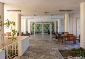 500 大学 Avenue,Honolulu,Hawaii,96826,3 ベッドルーム ベッドルーム,2 バスルームバスルーム,コンド / タウンハウス,University,24,18333583