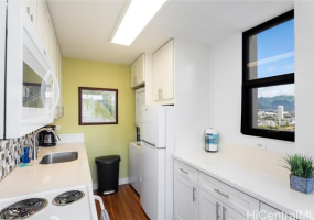 2410 Cleghorn Street,Honolulu,Hawaii,96815,1 ベッドルーム ベッドルーム,1 バスルームバスルーム,コンド / タウンハウス,Cleghorn,30,18333635
