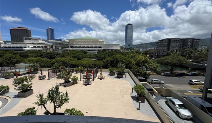 1717 Ala Wai Boulevard,Honolulu,Hawaii,96815,3 ベッドルーム ベッドルーム,2 バスルームバスルーム,コンド / タウンハウス,Ala Wai,5,18785960