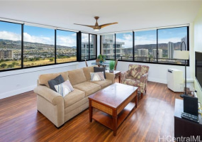 2410 Cleghorn Street,Honolulu,Hawaii,96815,1 ベッドルーム ベッドルーム,1 バスルームバスルーム,コンド / タウンハウス,Cleghorn,30,18333635