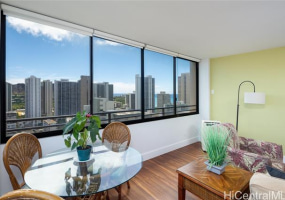 2410 Cleghorn Street,Honolulu,Hawaii,96815,1 ベッドルーム ベッドルーム,1 バスルームバスルーム,コンド / タウンハウス,Cleghorn,30,18333635