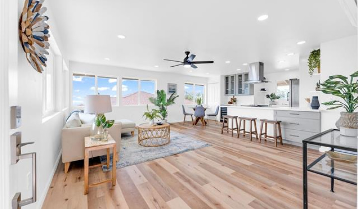 1861 Kualono Street,Honolulu,Hawaii,96817,5 Bedrooms Bedrooms,2 BathroomsBathrooms,Single family,Kualono,18334026