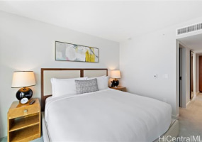 2139 Kuhio Avenue,Honolulu,Hawaii,96815,2 Bedrooms Bedrooms,2 BathroomsBathrooms,Condo/Townhouse,Kuhio,26,18334126