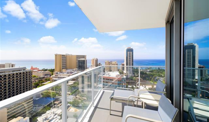 2139 Kuhio Avenue,Honolulu,Hawaii,96815,2 Bedrooms Bedrooms,2 BathroomsBathrooms,Condo/Townhouse,Kuhio,26,18334126