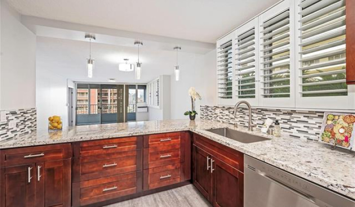 1515 Ward Avenue,Honolulu,Hawaii,96822,2 ベッドルーム ベッドルーム,2 バスルームバスルーム,コンド / タウンハウス,Ward,1,19497600