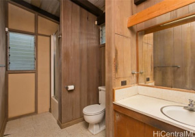 5233 Kilauea Avenue,Honolulu,Hawaii,96816,4 Bedrooms Bedrooms,2 BathroomsBathrooms,Single family,Kilauea,18334715