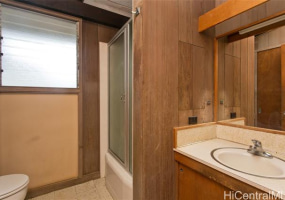 5233 Kilauea Avenue,Honolulu,Hawaii,96816,4 Bedrooms Bedrooms,2 BathroomsBathrooms,Single family,Kilauea,18334715
