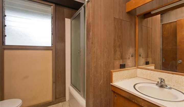 5233 Kilauea Avenue,Honolulu,Hawaii,96816,4 Bedrooms Bedrooms,2 BathroomsBathrooms,Single family,Kilauea,18334715