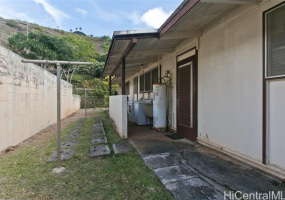 5233 Kilauea Avenue,Honolulu,Hawaii,96816,4 Bedrooms Bedrooms,2 BathroomsBathrooms,Single family,Kilauea,18334715