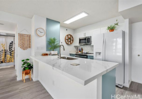 1450 Young Street,Honolulu,Hawaii,96814,2 ベッドルーム ベッドルーム,2 バスルームバスルーム,コンド / タウンハウス,Young,8,18335872