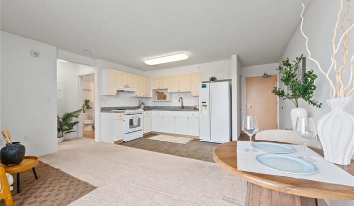 801 South Street,Honolulu,Hawaii,96813,1 Bedroom Bedrooms,1 BathroomBathrooms,Condo/Townhouse,South,25,19498495