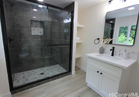 2485 Booth Road,Honolulu,Hawaii,96813,6 ベッドルーム ベッドルーム,3 バスルームバスルーム,一戸建て,Booth,18335904