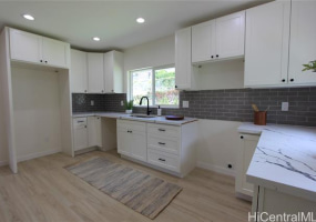 2485 Booth Road,Honolulu,Hawaii,96813,6 ベッドルーム ベッドルーム,3 バスルームバスルーム,一戸建て,Booth,18335904