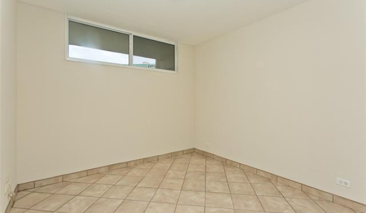 1717 Ala Wai Boulevard,Honolulu,Hawaii,96815,2 Bedrooms Bedrooms,2 BathroomsBathrooms,Condo/Townhouse,Ala Wai,22,19499032