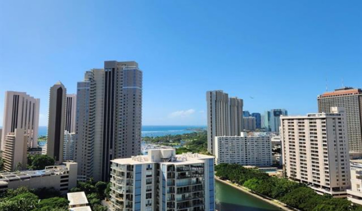 1717 Ala Wai Boulevard,Honolulu,Hawaii,96815,2 Bedrooms Bedrooms,2 BathroomsBathrooms,Condo/Townhouse,Ala Wai,22,19499032