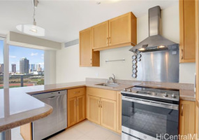 1296 Kapiolani Boulevard,Honolulu,Hawaii,96814,3 Bedrooms Bedrooms,2 BathroomsBathrooms,Condo/Townhouse,Kapiolani,12,18335962