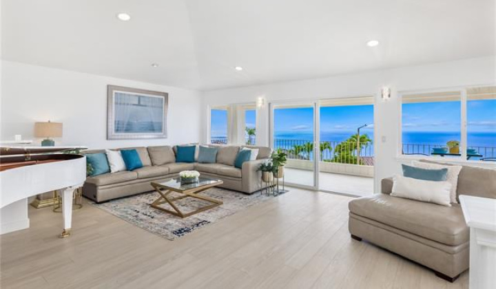 844 Ikena Circle,Honolulu,Hawaii,96821,4 ベッドルーム ベッドルーム,3 バスルームバスルーム,一戸建て,Ikena,18336059