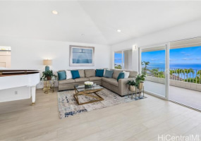 844 Ikena Circle,Honolulu,Hawaii,96821,4 ベッドルーム ベッドルーム,3 バスルームバスルーム,一戸建て,Ikena,18336059