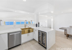 844 Ikena Circle,Honolulu,Hawaii,96821,4 ベッドルーム ベッドルーム,3 バスルームバスルーム,一戸建て,Ikena,18336059