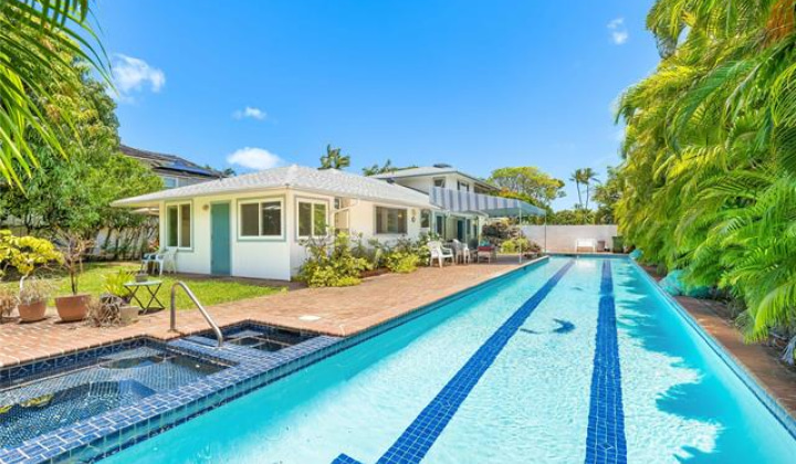 653 Ulumaika Street,Honolulu,Hawaii,96816,5 ベッドルーム ベッドルーム,4 バスルームバスルーム,一戸建て,Ulumaika,19499177