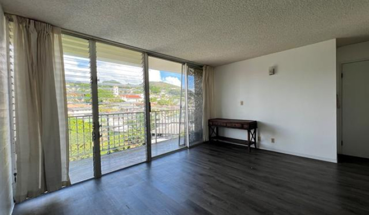 1687 Pensacola Street,Honolulu,Hawaii,96822,1 ベッドルーム ベッドルーム,1 バスルームバスルーム,コンド / タウンハウス,Pensacola,8,18336227