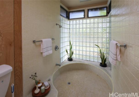 664 Keolu Drive,Kailua,Hawaii,96734,4 Bedrooms Bedrooms,2 BathroomsBathrooms,Single family,Keolu,18336443