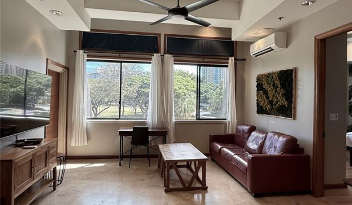 2045 Kalakaua Avenue,Honolulu,Hawaii,96815,1 ベッドルーム ベッドルーム,1 バスルームバスルーム,コンド / タウンハウス,Kalakaua,1,19499179