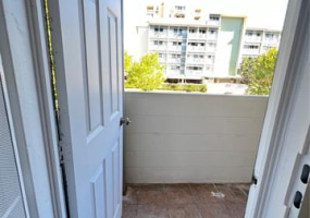 747 Kinau Street,Honolulu,Hawaii,96813,2 Bedrooms Bedrooms,1 BathroomBathrooms,Condo/Townhouse,Kinau,2,18336649