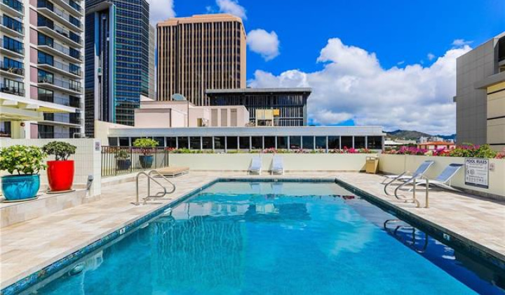 700 Richards Street,Honolulu,Hawaii,96813,2 Bedrooms Bedrooms,2 BathroomsBathrooms,Condo/Townhouse,Richards,7,19499232