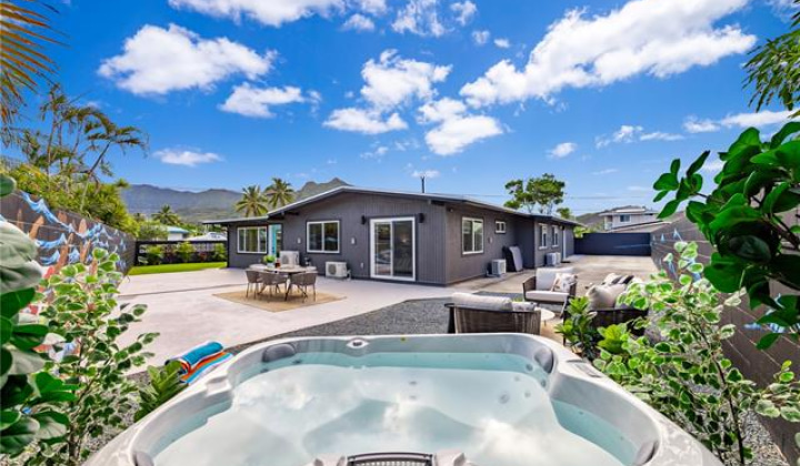 851 Halula Place,Kailua,Hawaii,96734,4 Bedrooms Bedrooms,2 BathroomsBathrooms,Single family,Halula,18337201