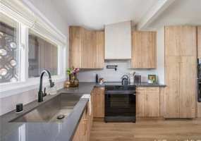 851 Halula Place,Kailua,Hawaii,96734,4 Bedrooms Bedrooms,2 BathroomsBathrooms,Single family,Halula,18337201