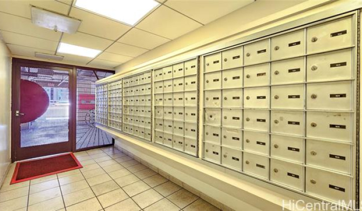 1655 Makaloa Street,Honolulu,Hawaii,96814,1 ベッドルーム ベッドルーム,1 バスルームバスルーム,コンド / タウンハウス,Makaloa,7,19499980
