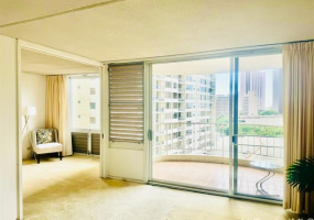 1717 Ala Wai Boulevard,Honolulu,Hawaii,96815,2 ベッドルーム ベッドルーム,2 バスルームバスルーム,コンド / タウンハウス,Ala Wai,12,18337268