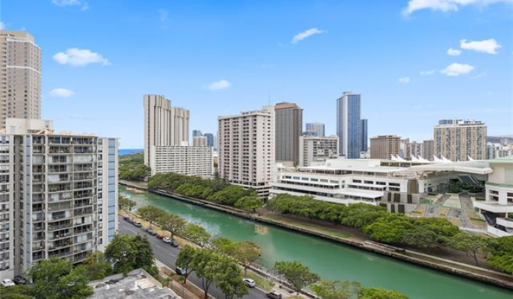 1717 Ala Wai Boulevard,Honolulu,Hawaii,96815,2 ベッドルーム ベッドルーム,2 バスルームバスルーム,コンド / タウンハウス,Ala Wai,15,19500093
