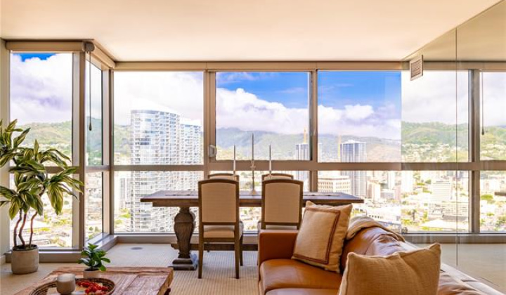 1177 Queen Street,Honolulu,Hawaii,96814,3 ベッドルーム ベッドルーム,2 バスルームバスルーム,コンド / タウンハウス,Queen,35,18337481