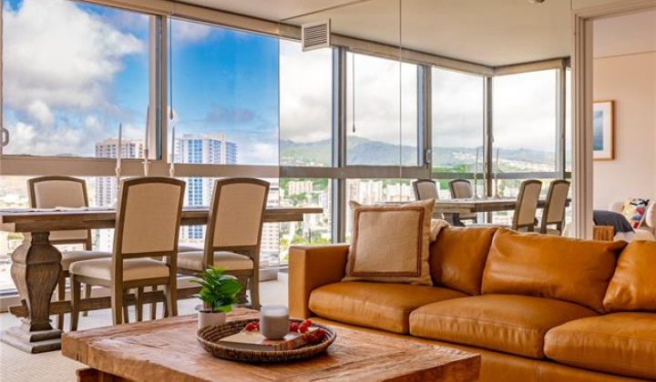 1177 Queen Street,Honolulu,Hawaii,96814,3 ベッドルーム ベッドルーム,2 バスルームバスルーム,コンド / タウンハウス,Queen,35,18337481