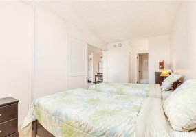 2240 Kuhio Avenue,Honolulu,Hawaii,96815,1 ベッドルーム ベッドルーム,1 バスルームバスルーム,コンド / タウンハウス,Kuhio,30,18337713