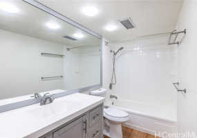 2045 Kalakaua Avenue,Honolulu,Hawaii,96815,1 Bedroom Bedrooms,1 BathroomBathrooms,Condo/Townhouse,Kalakaua,17,17905686