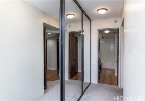 60 Beretania Street,Honolulu,Hawaii,96817,2 ベッドルーム ベッドルーム,2 バスルームバスルーム,コンド / タウンハウス,Beretania,19,18337798