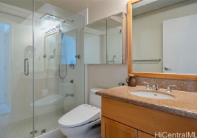 1296 Kapiolani Boulevard,Honolulu,Hawaii,96814,3 Bedrooms Bedrooms,2 BathroomsBathrooms,Condo/Townhouse,Kapiolani,24,18338024